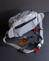 Sling Pack V4 in white Ultra 200x