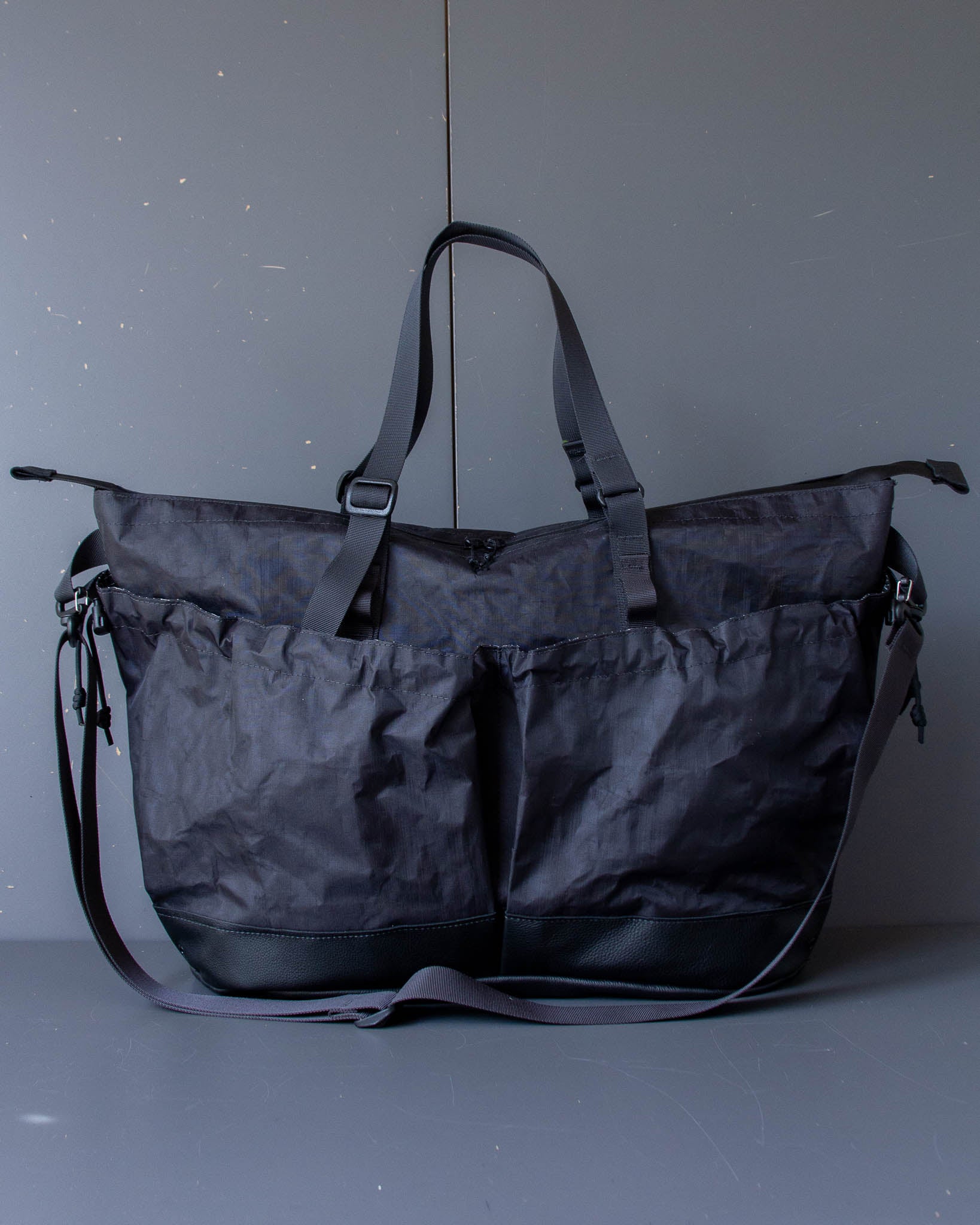 BIG Tote - Black Dyneema – Route Unknown