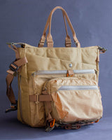 Messenger Tote V2 in Tan