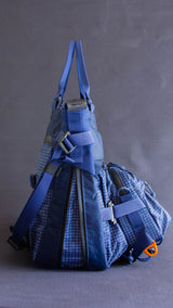 Messenger Tote V2 in Navy Blue