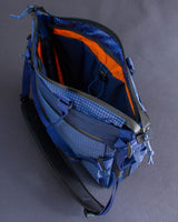 Messenger Tote V2 in Navy Blue