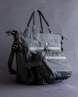 Messenger Tote V2 in Black