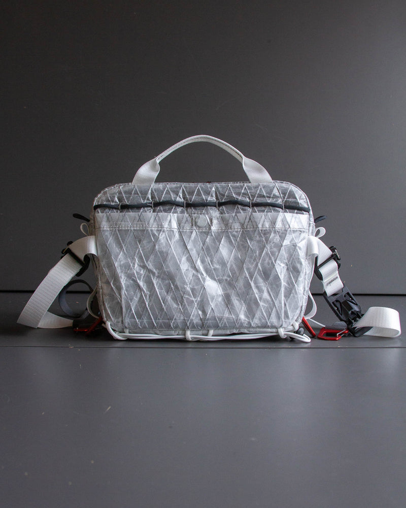 3L All-Terrain Pack in white UX10