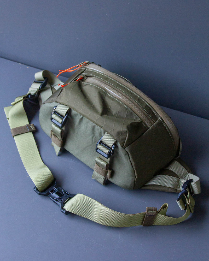 Sling Pack V4 in Dark Olive VX42