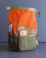 Chalk Bucket in Brick Red and Dark Olive